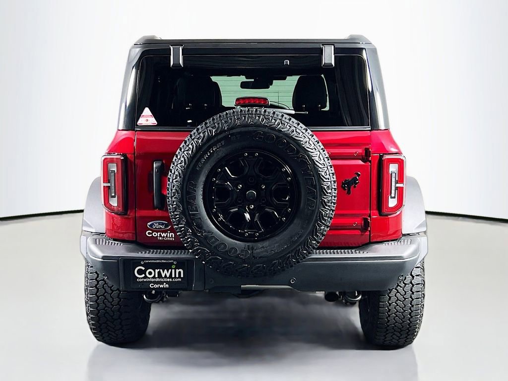 New 2025 Ford Bronco Badlands image 14