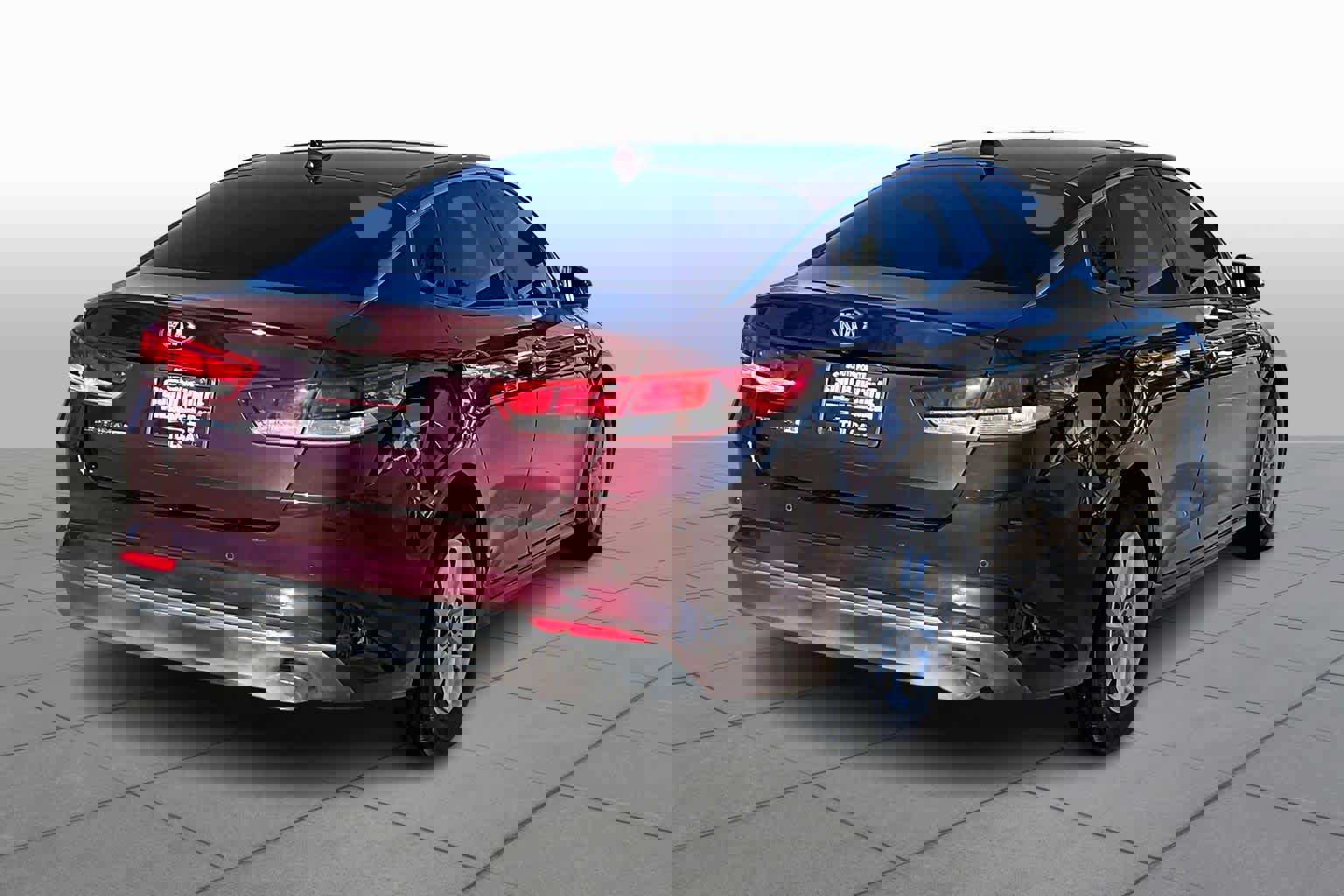 Used 2018 Kia Optima LX image 11