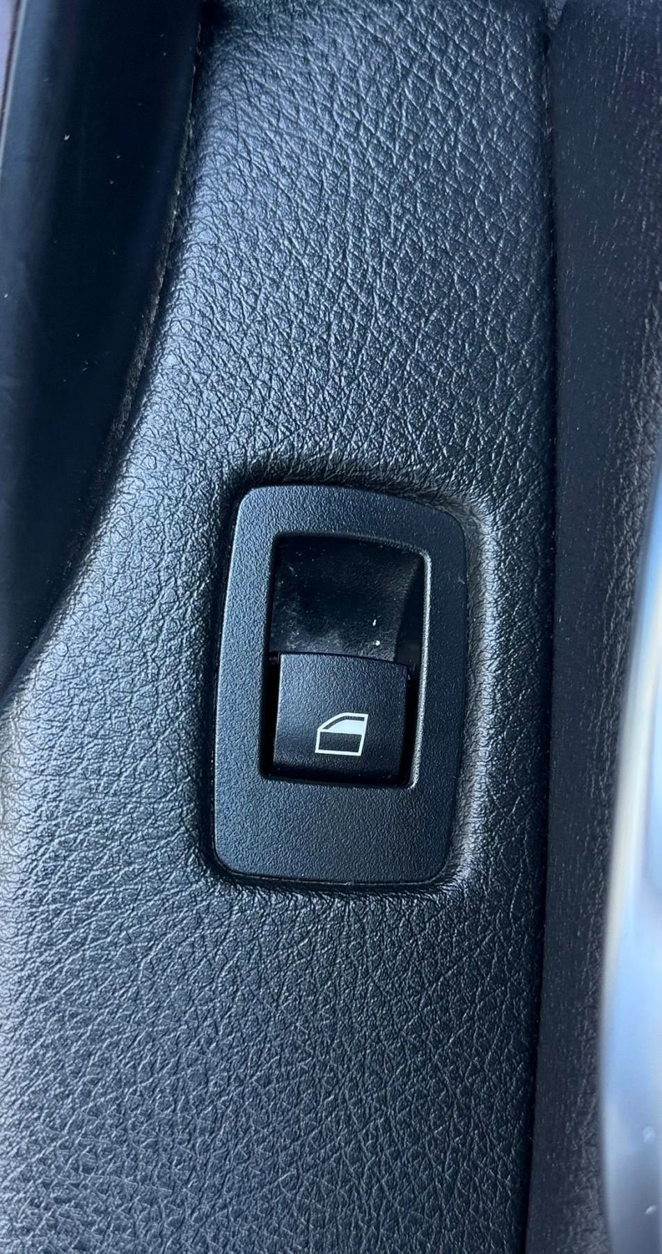 Used 2015 BMW 328i xDrive Sedan AWD/4WD image 33