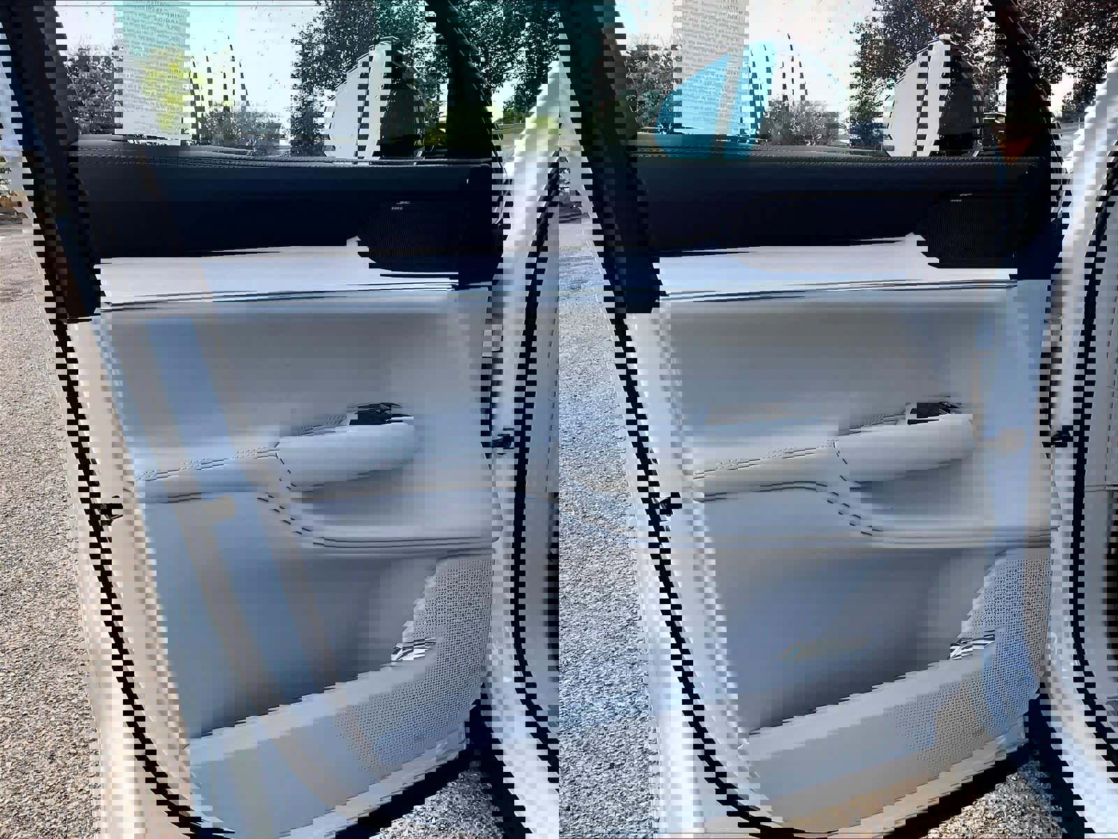 New 2025 Volvo EX90 Plus image 24