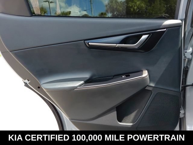 Certified 2025 Kia EV6 Light RWD image 27