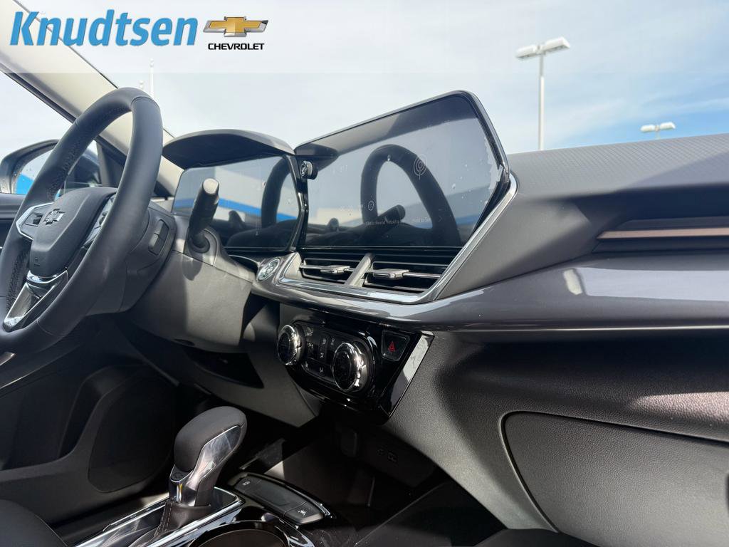 New 2026 Chevrolet Trax ACTIV image 12