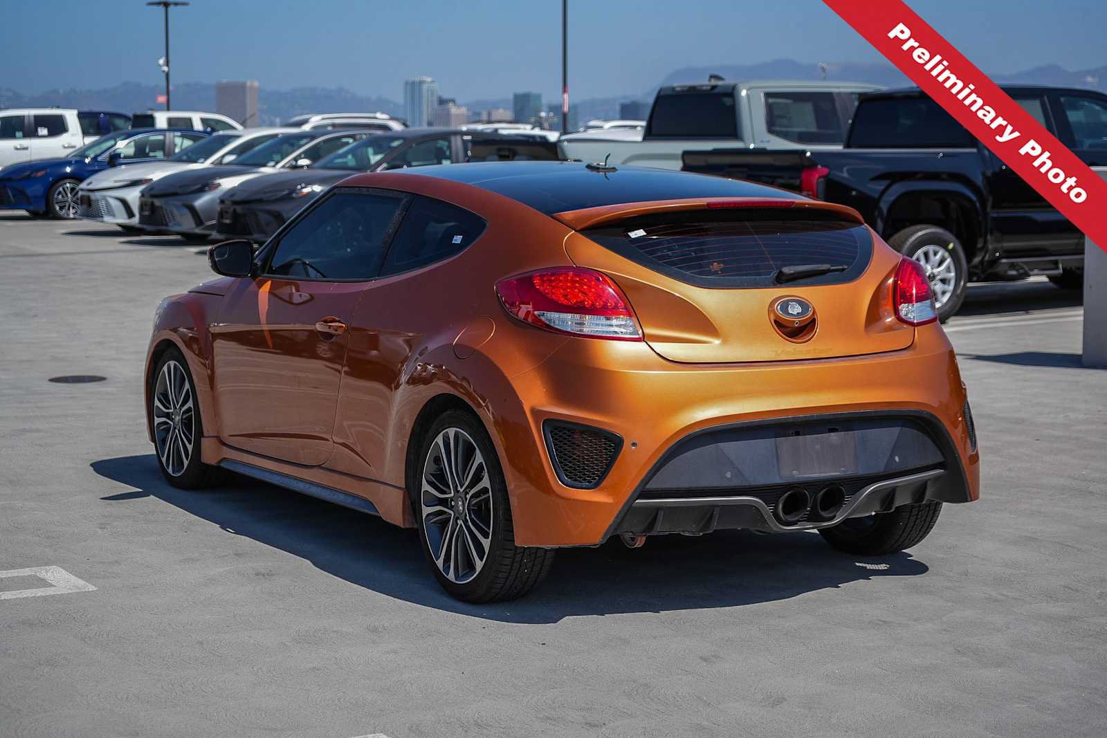Used 2016 Hyundai Veloster Turbo w/ Option Group 04 FWD image 8
