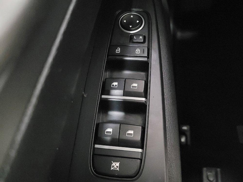 Used 2020 Kia Forte LXS image 27