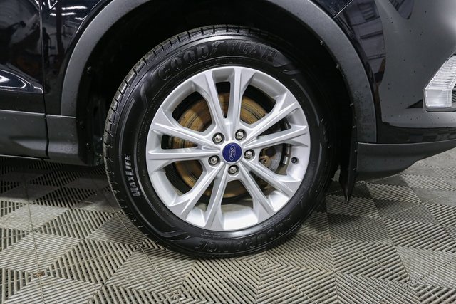 Used 2018 Ford Escape SE image 14