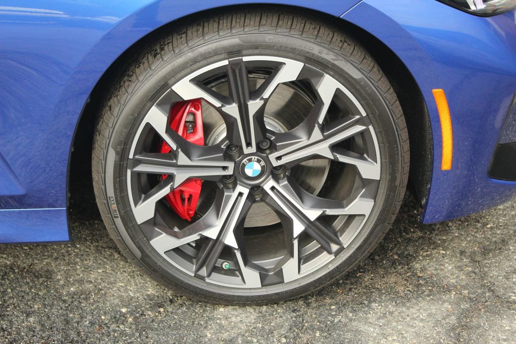 Used 2026 BMW 330i xDrive Sedan w/ M Sport Package AWD/4WD image 12
