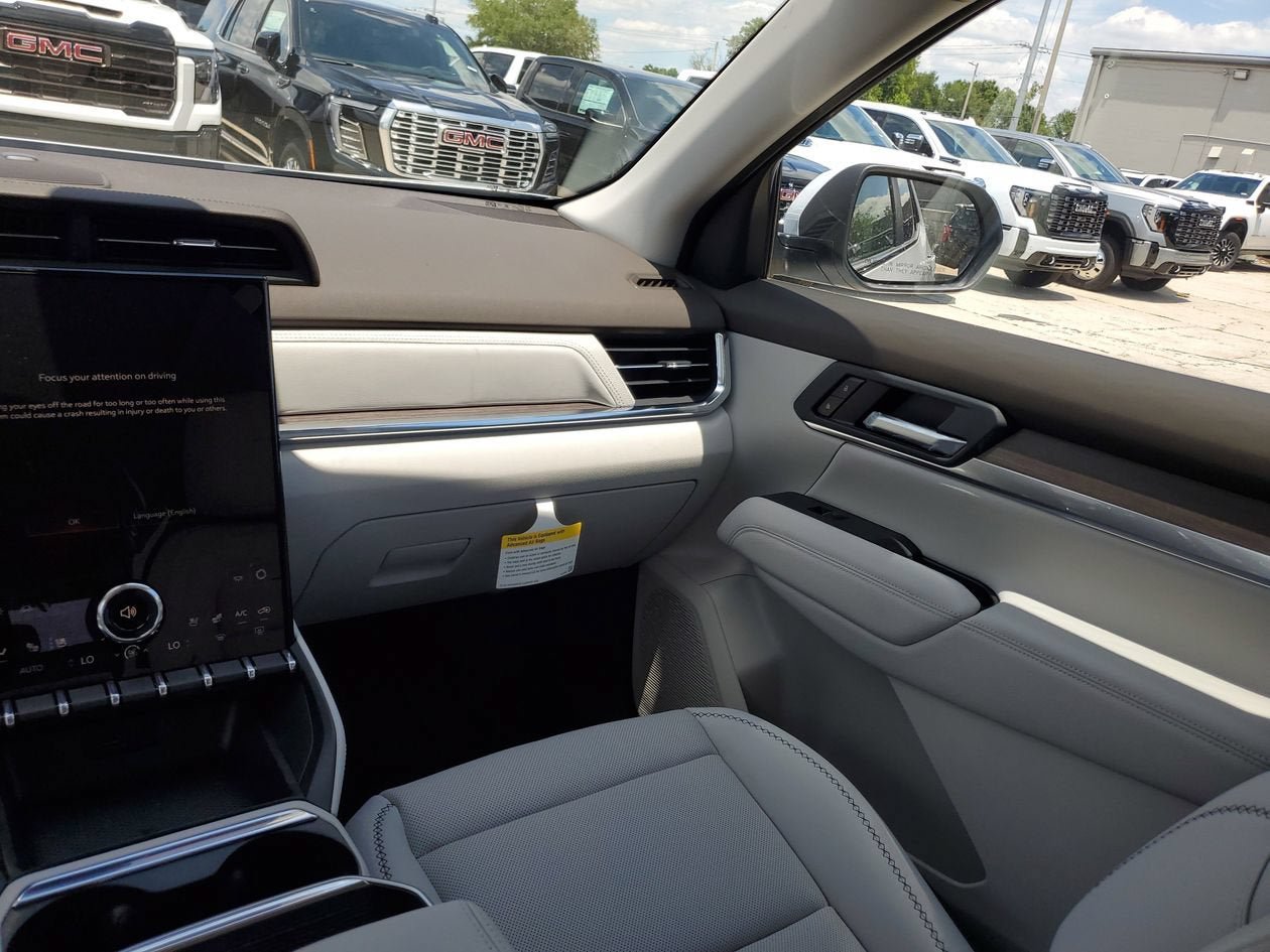 New 2026 GMC Terrain Denali AWD/4WD image 15