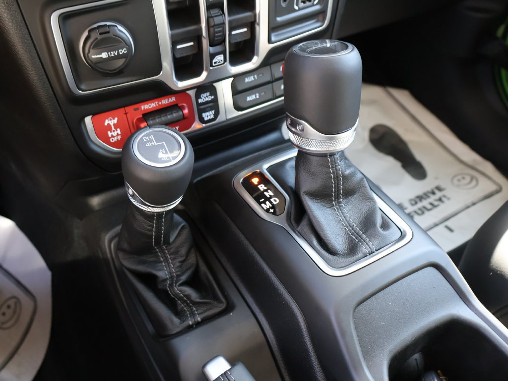 New 2026 Jeep Gladiator Rubicon w/ Safety Group AWD/4WD image 36