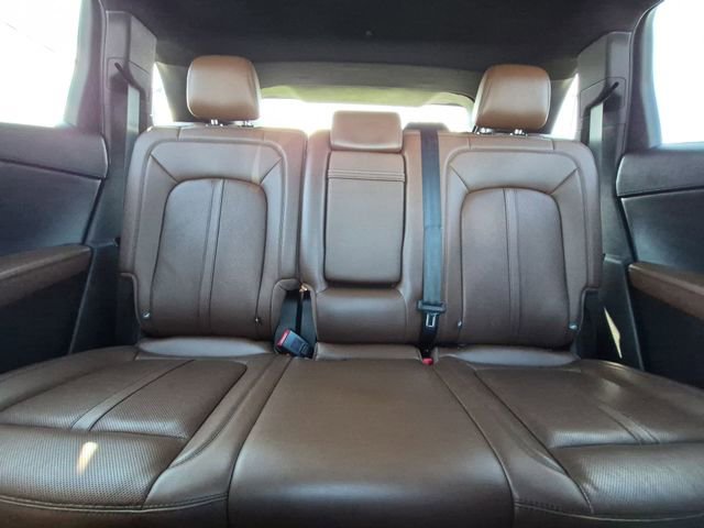 Used 2021 Lincoln Nautilus Reserve w/ Equipment Group 201A FWD image 5
