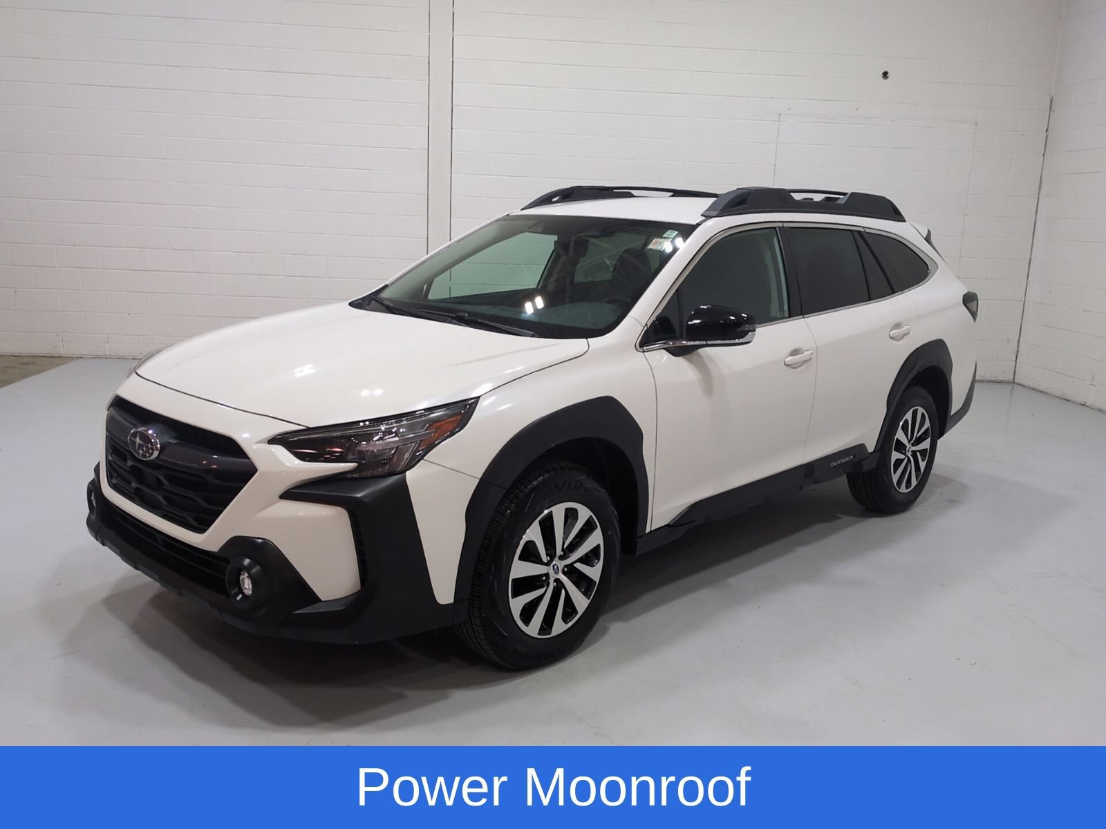 Certified 2025 Subaru Outback Premium AWD/4WD image 7