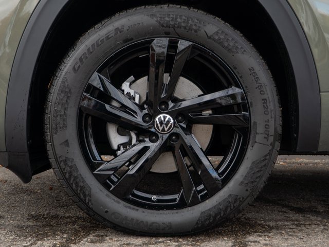 New 2026 Volkswagen Atlas Cross Sport SEL R-Line image 7