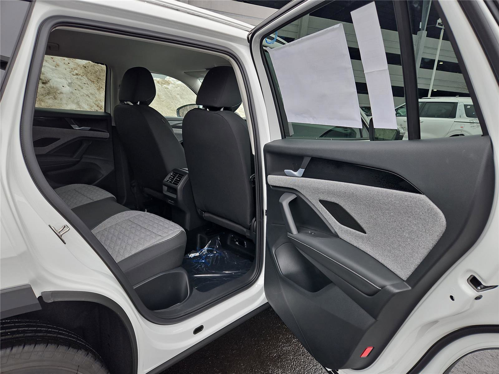 New 2026 Volkswagen Tiguan S image 27