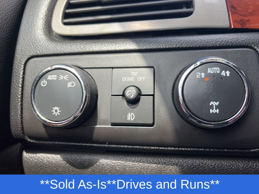 Used 2013 Chevrolet Suburban LT AWD/4WD image 9
