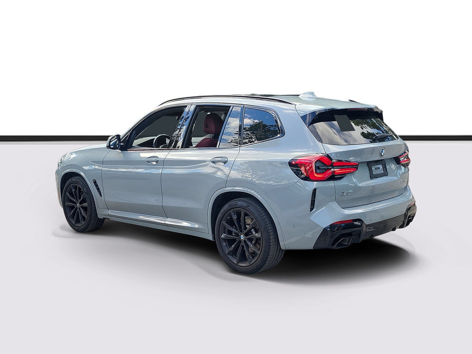 Certified 2024 BMW X3 sDrive30i w/ M Sport Package RWD image 4