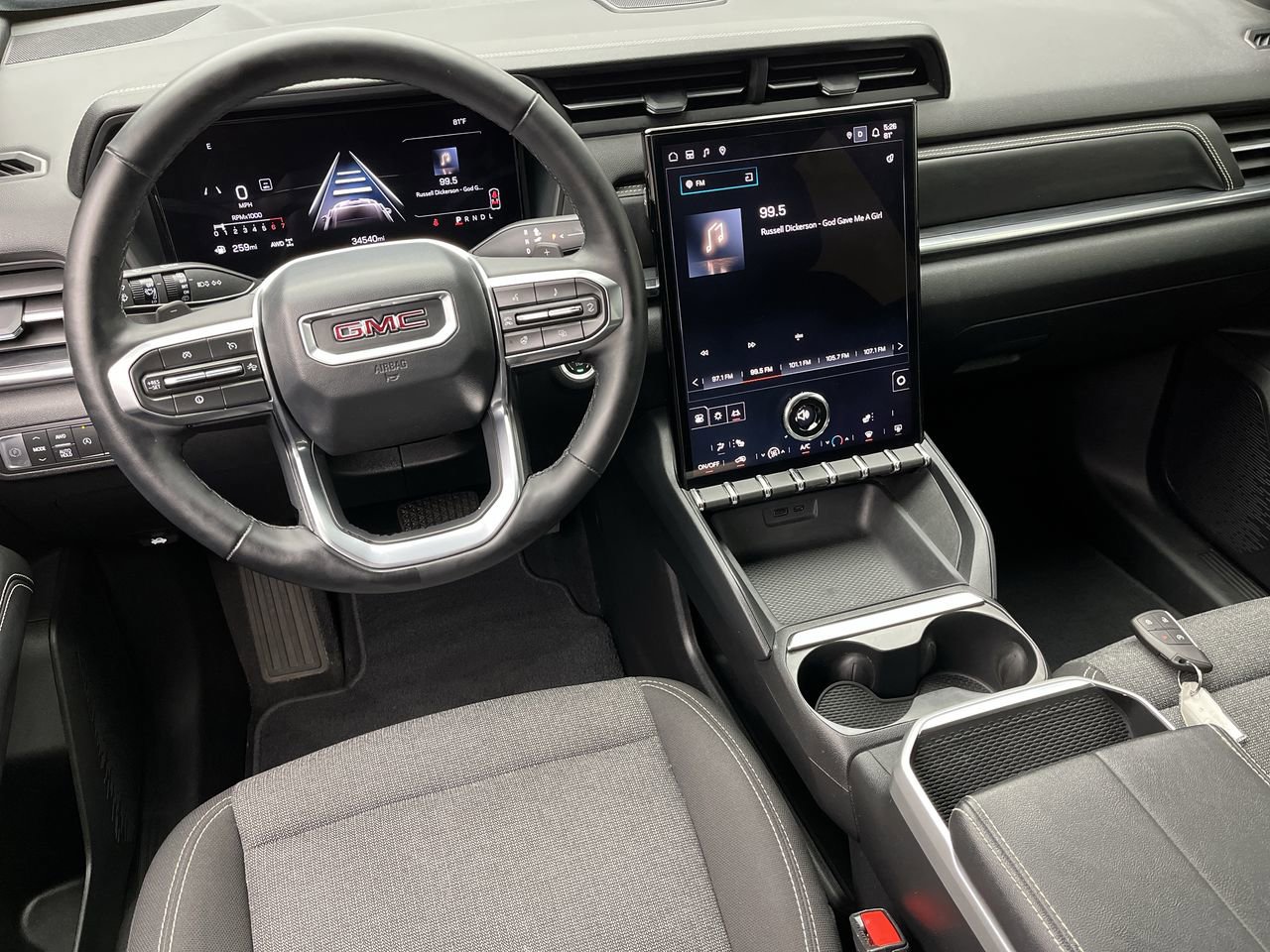 Certified 2025 GMC Terrain Elevation w/ Technology Package II AWD/4WD image 12