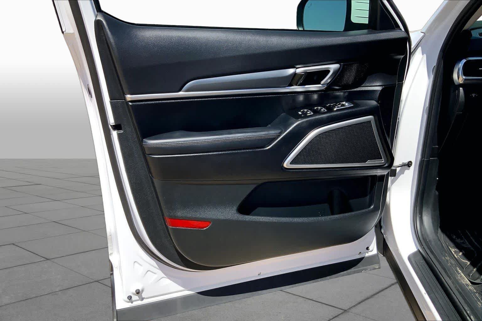 Certified 2022 Kia Telluride S FWD image 21