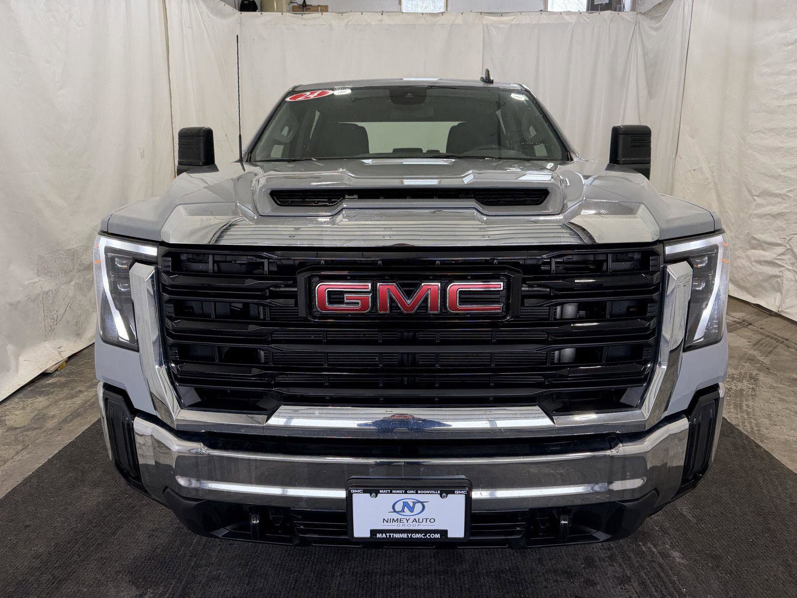 Used 2024 GMC Sierra 2500 Pro w/ Snow Plow Prep/Camper Package image 8