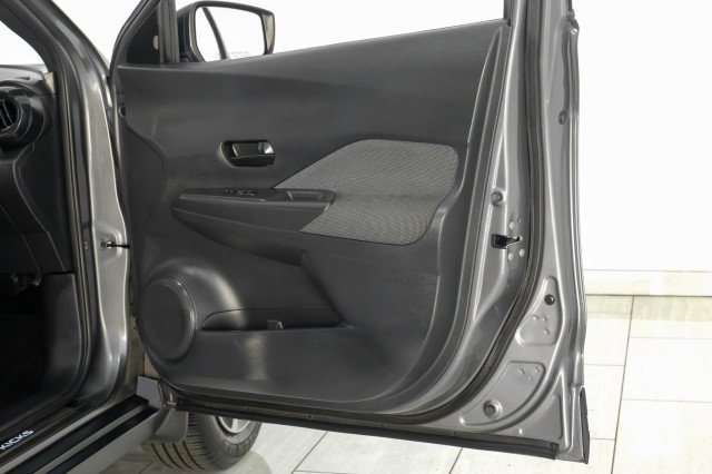 Used 2020 Nissan Kicks S w/ Interior Electronics Package FWD image 44