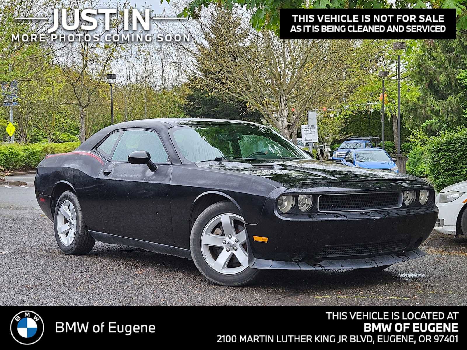 Used 2012 Dodge Challenger SXT w/ Sound Group RWD image 1