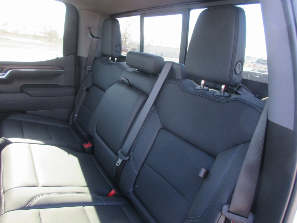 New 2026 GMC Sierra 1500 SLT image 14