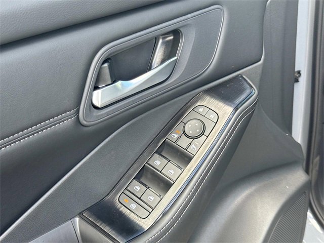 New 2026 Nissan Rogue SV w/ SV Premium Package image 23