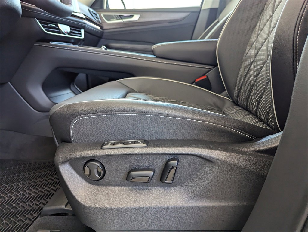 New 2025 Volkswagen Atlas SEL Premium R-Line image 13