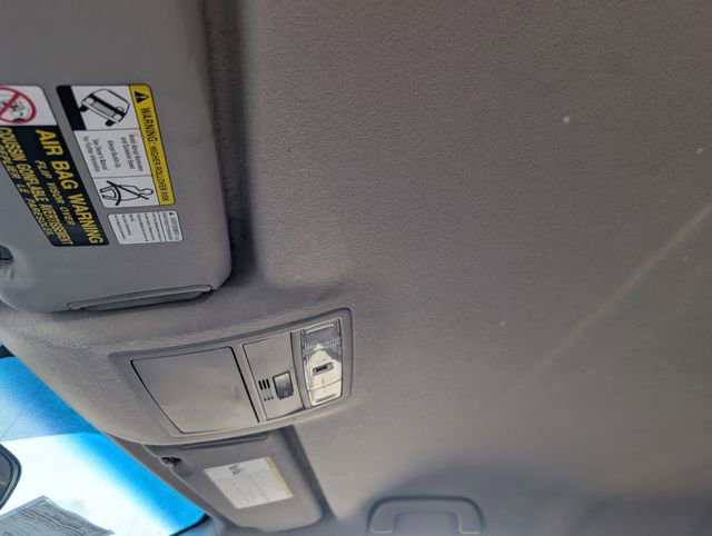 Used 2010 Toyota Highlander 4WD image 14