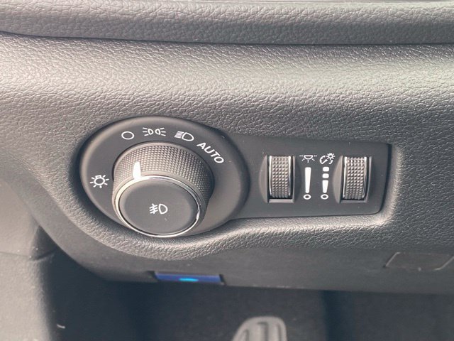 New 2026 Chrysler Pacifica Limited w/ S Appearance Package FWD image 26