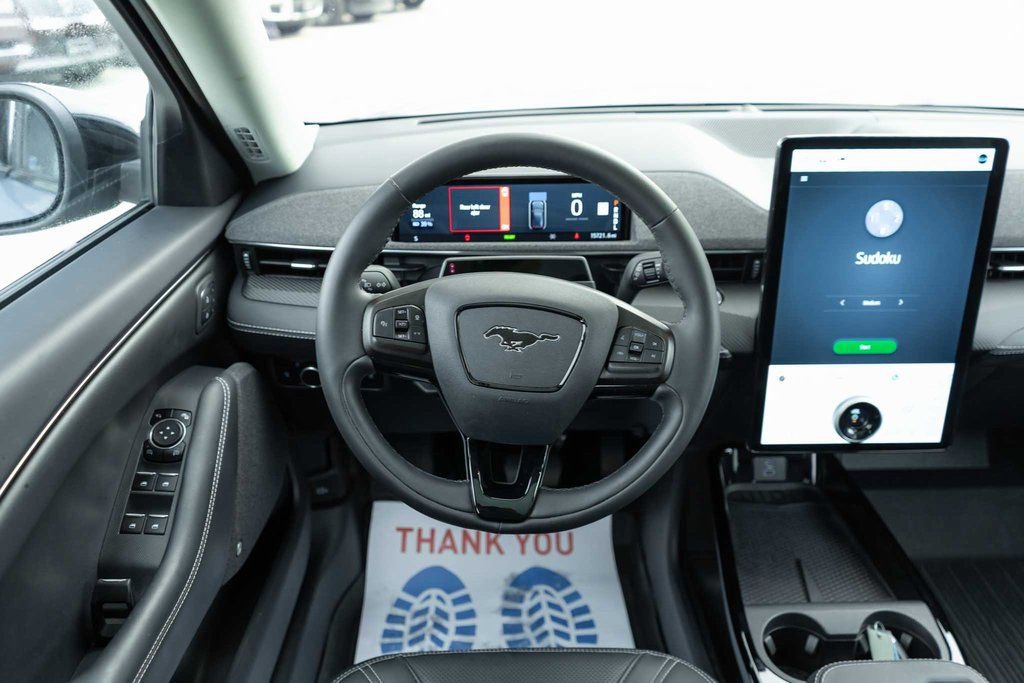 Used 2023 Ford Mustang Mach-E Premium image 15