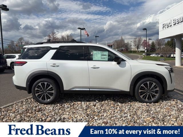 New 2026 Nissan Pathfinder Platinum w/ Cargo Package image 8