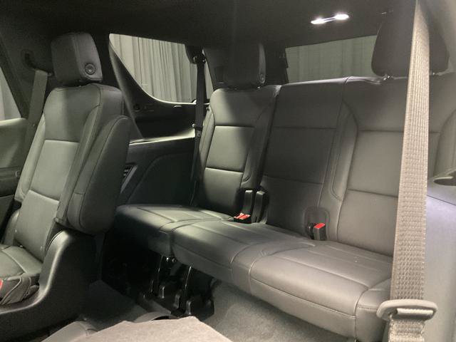 Used 2026 Chevrolet Tahoe Z71 w/ Comfort Package AWD/4WD image 9