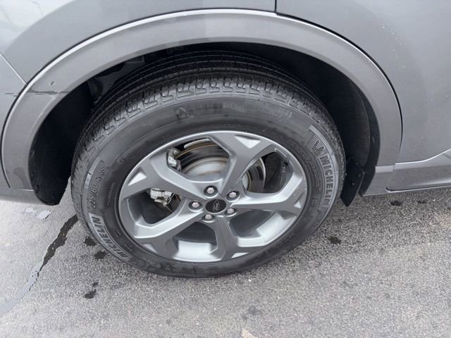 Used 2024 Ford Escape ST-Line w/ Tech Pack #1 AWD/4WD image 4