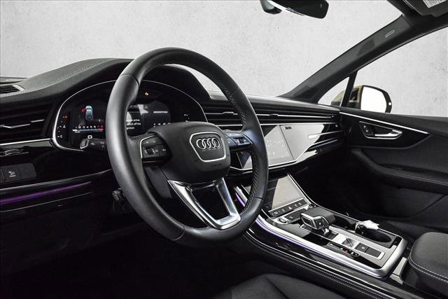 Certified 2025 Audi Q7 2.0T Premium Plus image 10