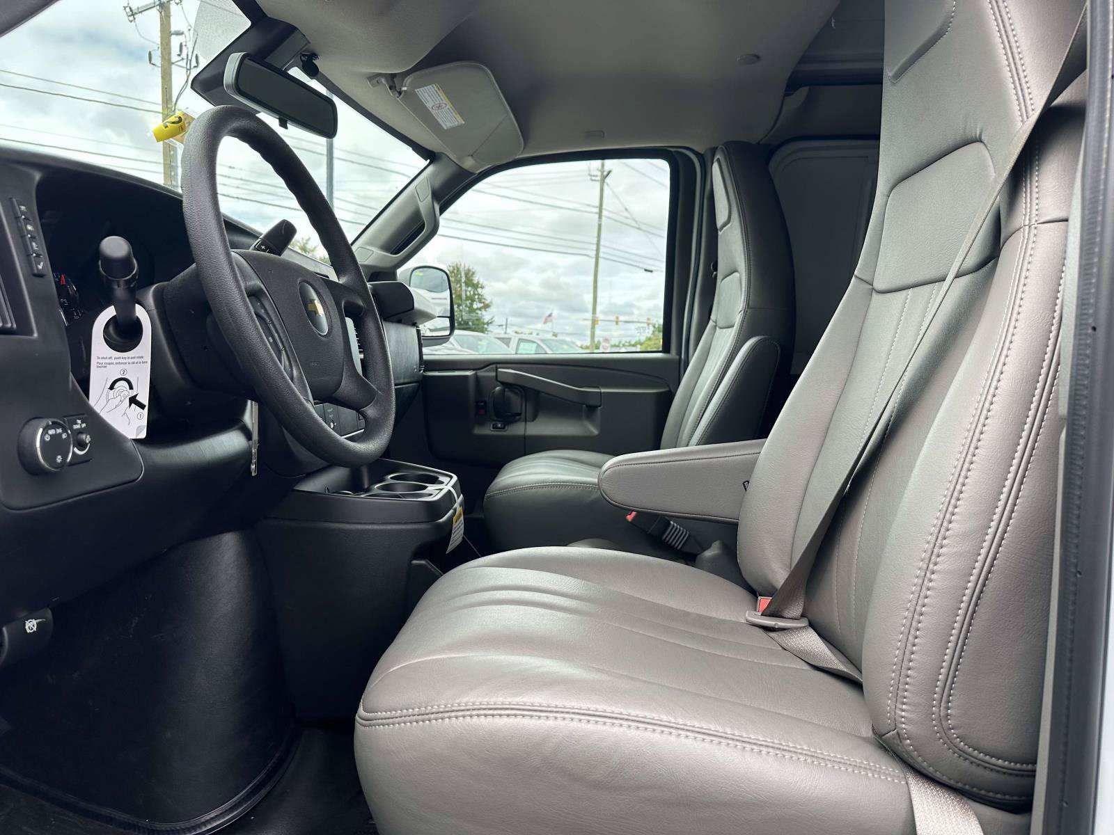 New 2026 Chevrolet Express 2500 w/ Safety Package RWD image 22