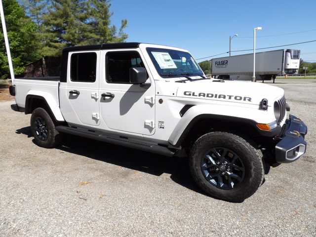 New 2026 Jeep Gladiator Mojave AWD/4WD image 6