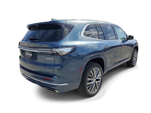 New 2026 Buick Enclave Avenir w/ Super Cruise Package FWD image 5