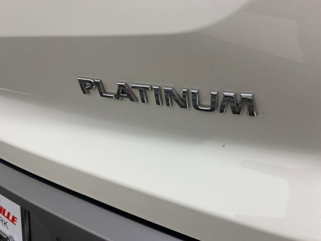 Used 2024 Nissan Pathfinder Platinum w/ Cargo Package image 4