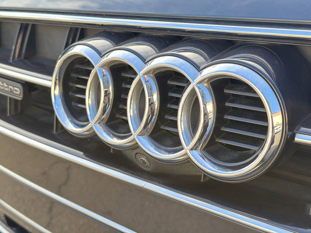 Used 2021 Audi A4 2.0T Premium Plus w/ Premium Plus Package image 12