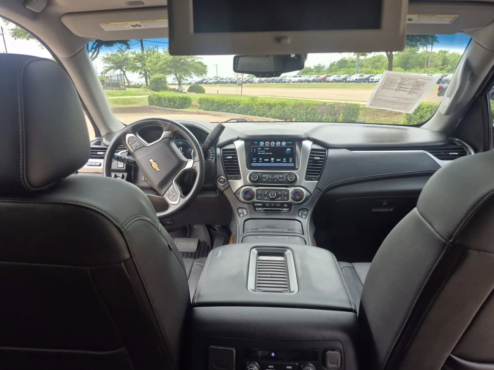 Used 2018 Chevrolet Suburban Premier AWD/4WD image 28