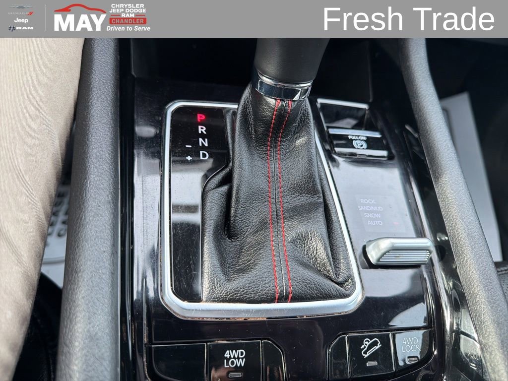 Used 2023 Jeep Compass Trailhawk w/ Trailhawk Elite Group AWD/4WD image 19