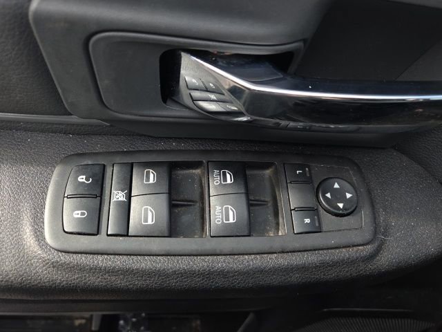 Used 2021 RAM 1500 Classic SLT image 20