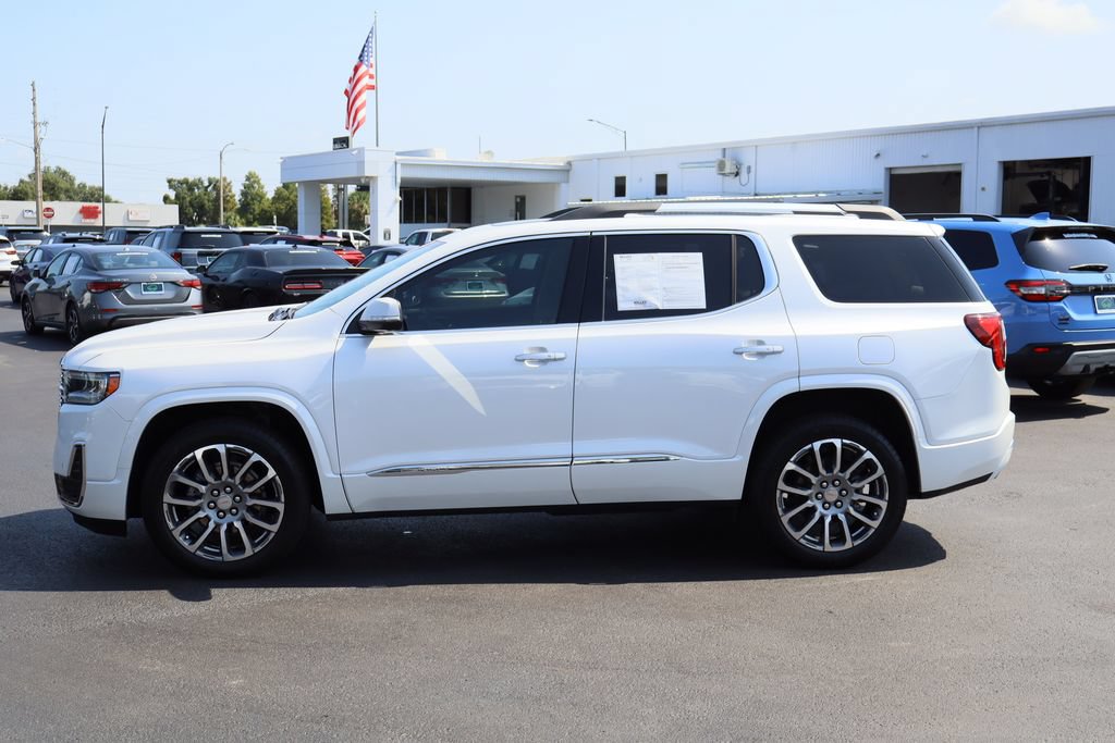 Certified 2023 GMC Acadia Denali w/ Denali Ultimate Package FWD image 6
