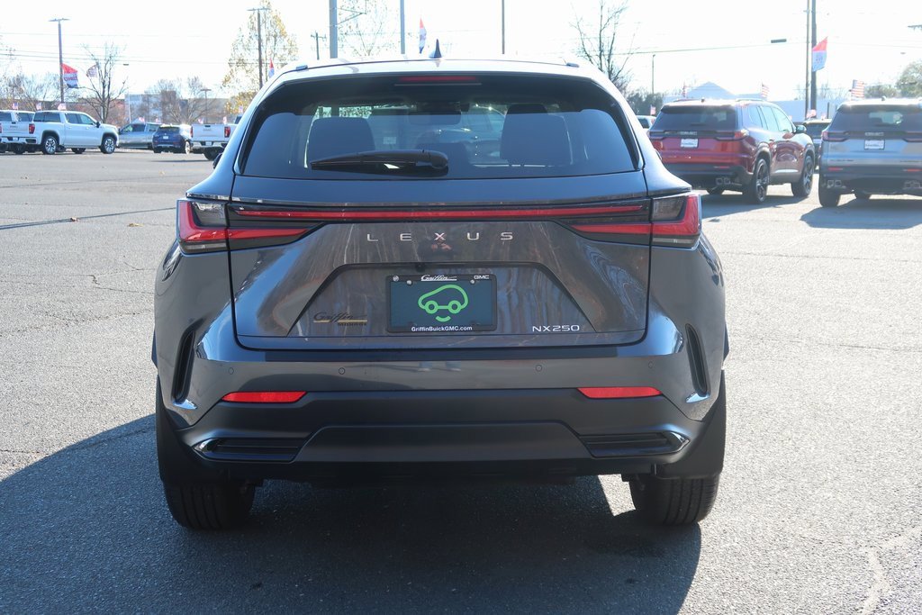 Used 2025 Lexus NX 250 FWD w/ Premium Package image 6
