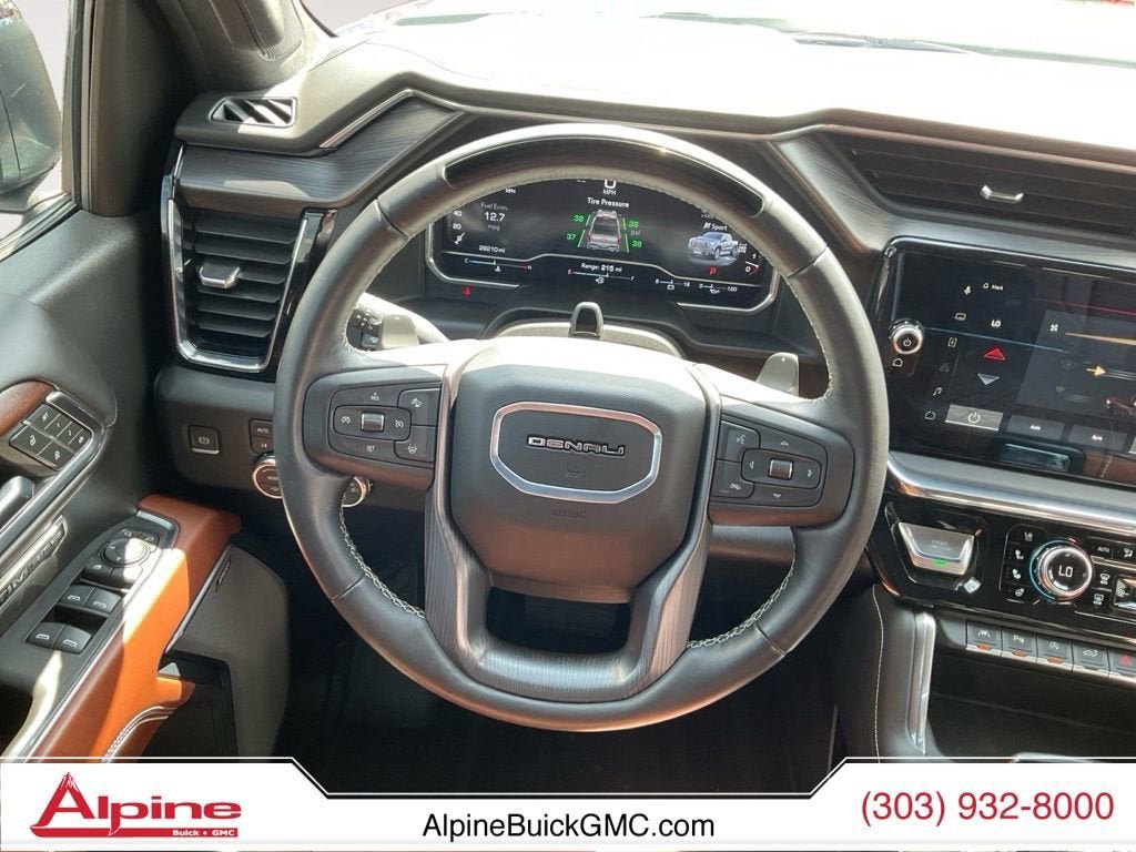 Used 2024 GMC Sierra 1500 Denali Ultimate AWD/4WD image 12
