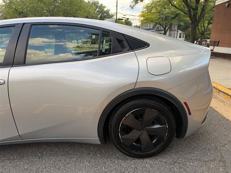 Used 2023 Toyota Prius LE FWD image 12
