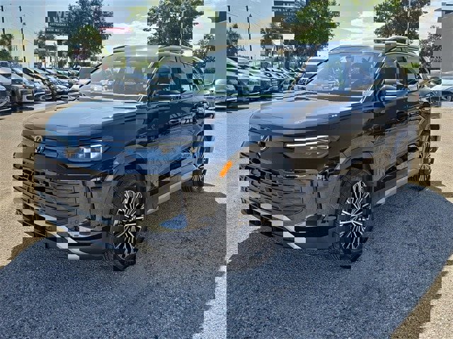 New 2025 Volkswagen Tiguan S image 7