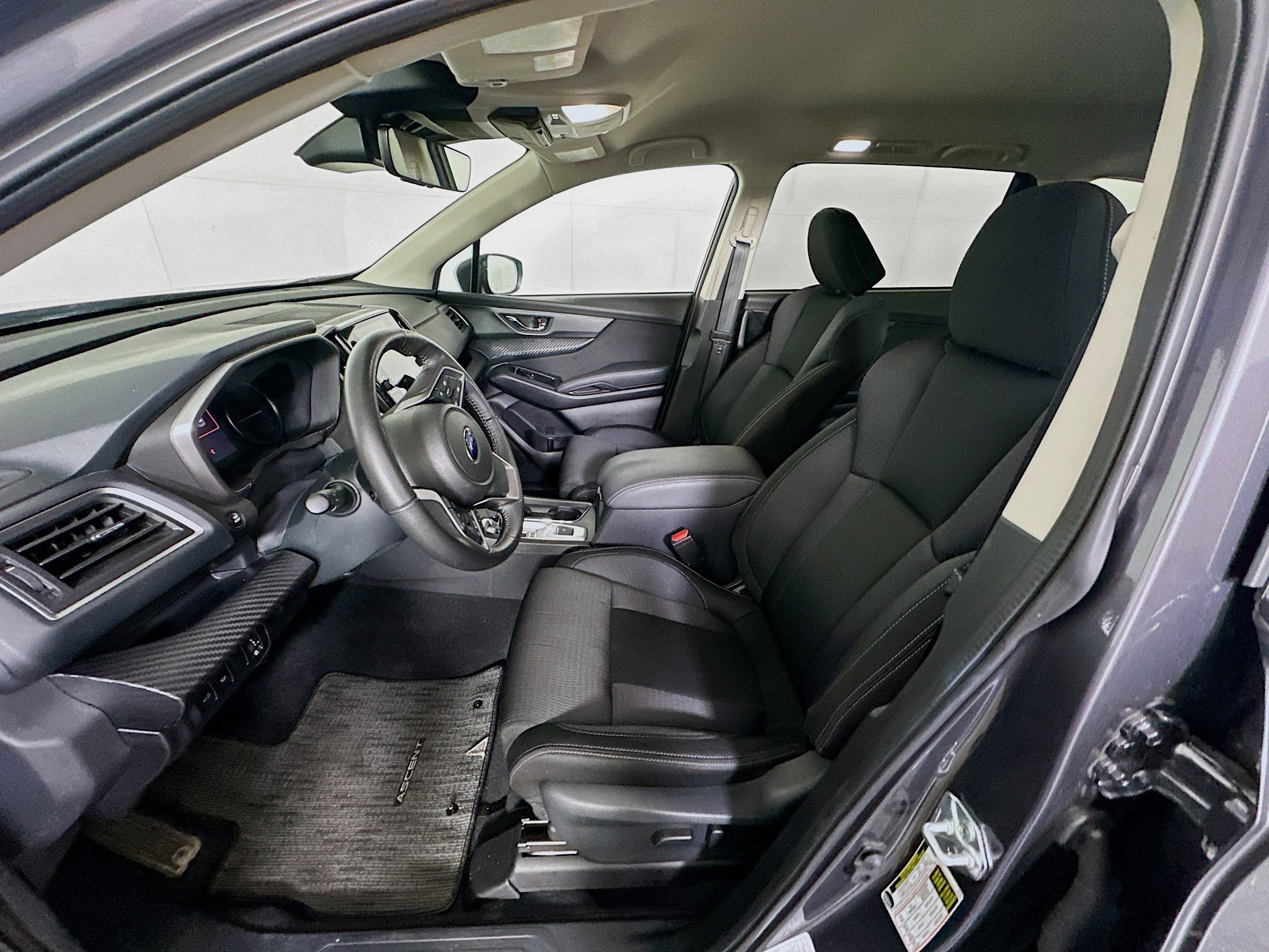 Used 2025 Subaru Ascent Premium image 13