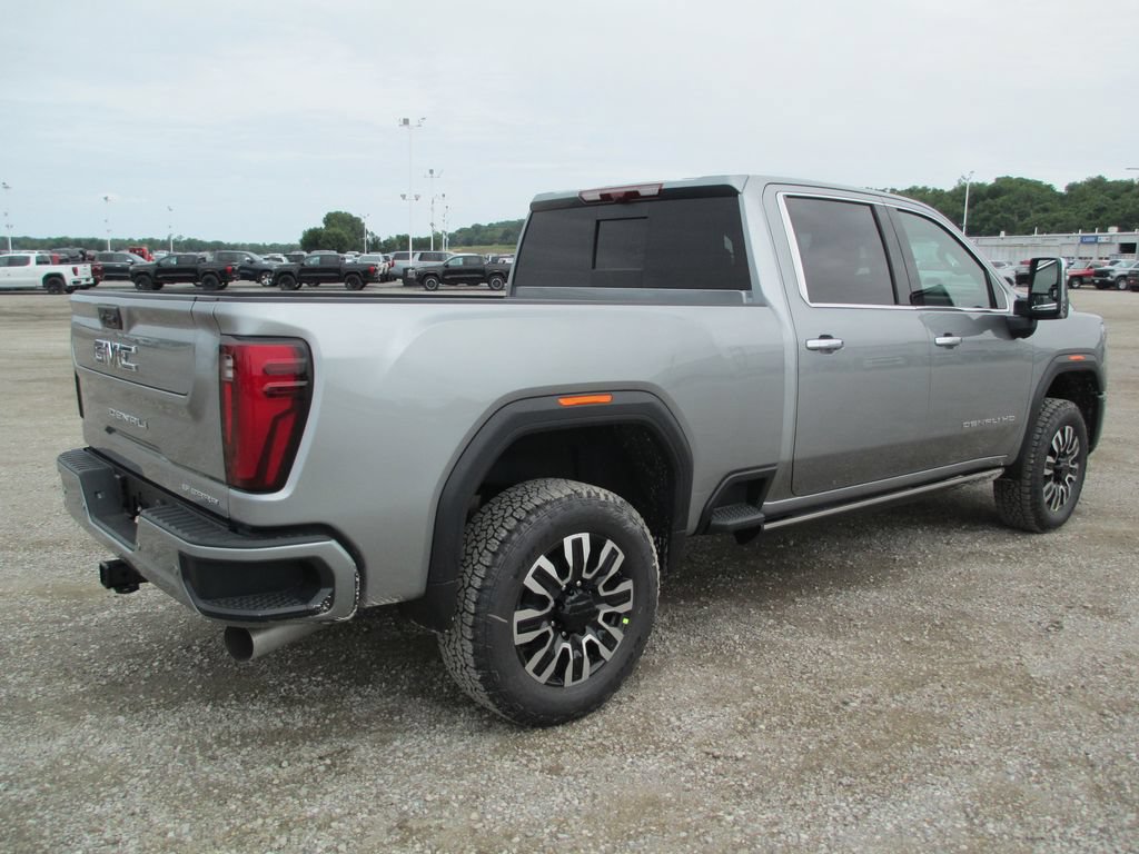 New 2026 GMC Sierra 2500 Denali Ultimate AWD/4WD image 5