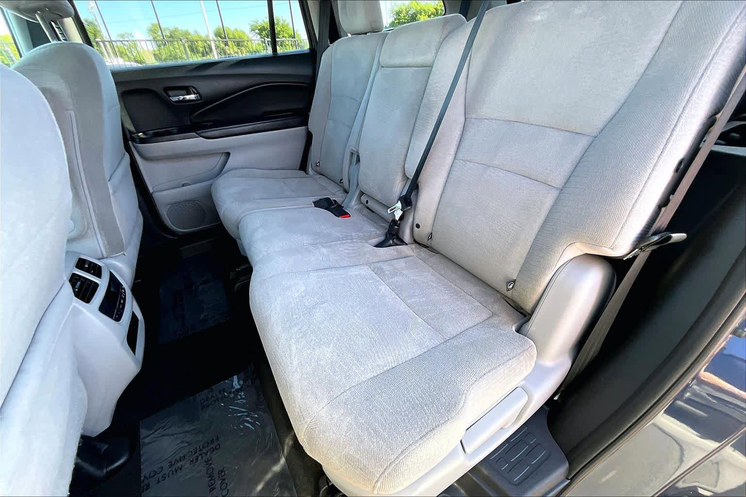 Used 2016 Honda Pilot EX image 20