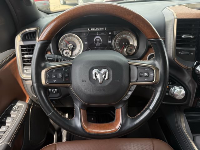 Used 2022 RAM 1500 Limited w/ Body Color Bumper Group AWD/4WD image 15